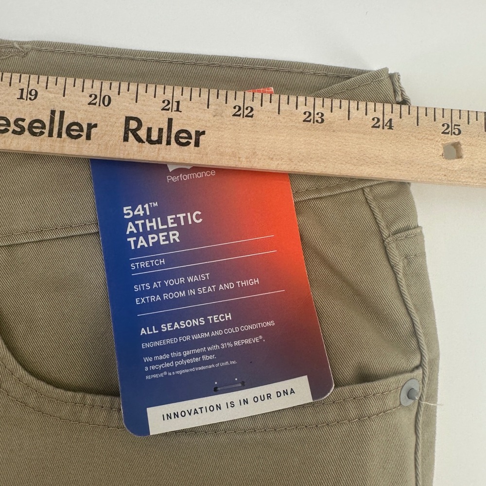 Levis 541 Athletic Taper Pants Mens 48x29 Tan‎ Solid Stretch Modern New - Picture 4 of 13